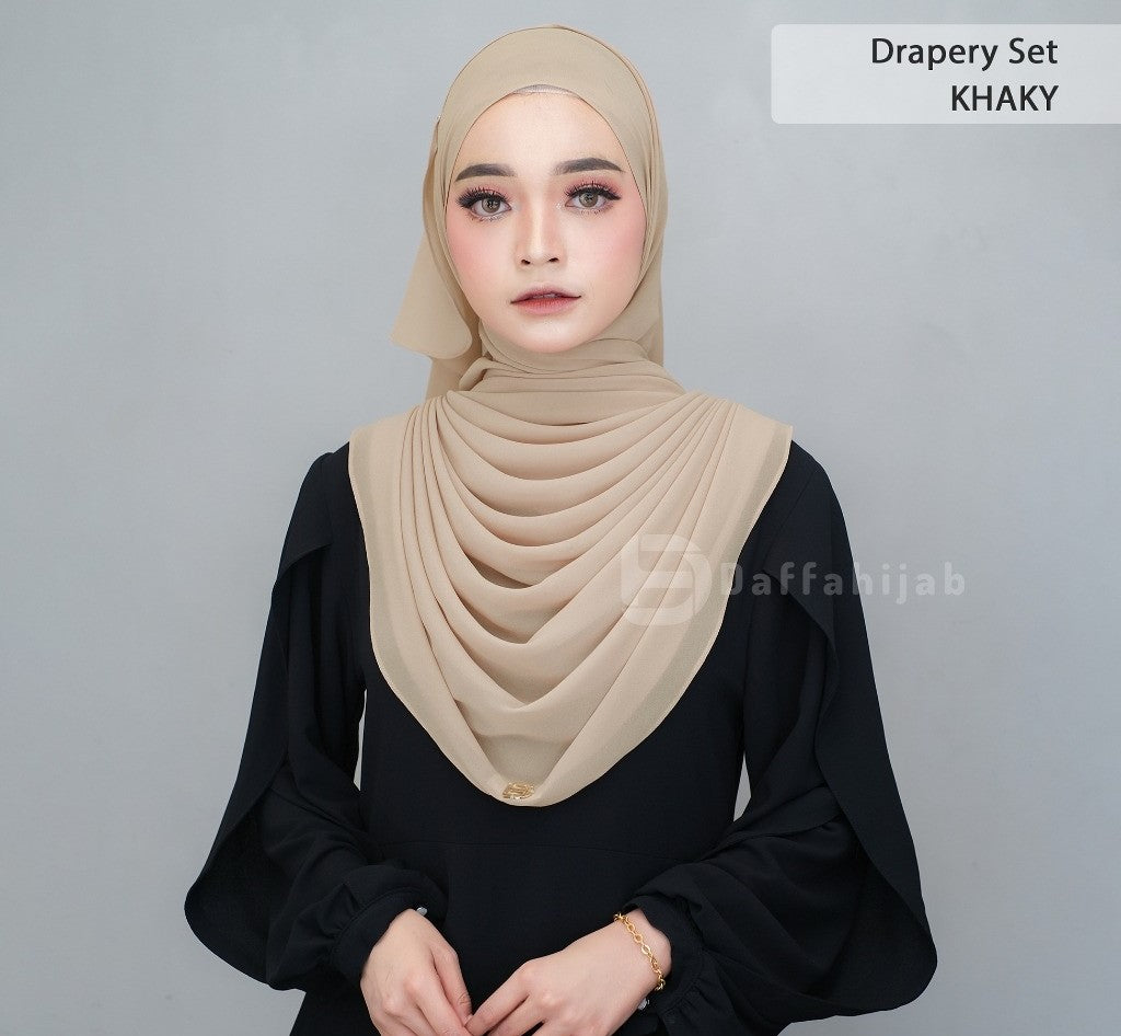 🌸Drapery & Staller Set – (Butter Silk Fabric)